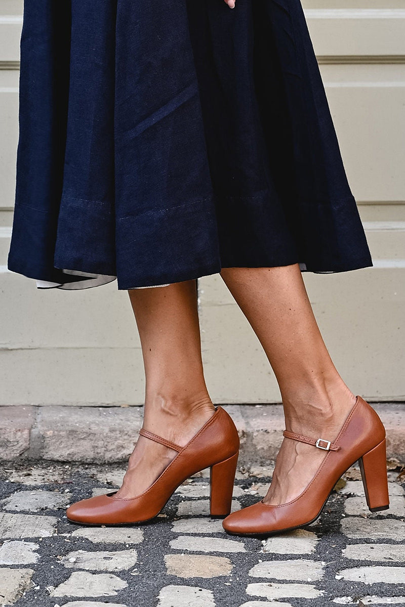 Bravina | Comfortable Strap Sandals
