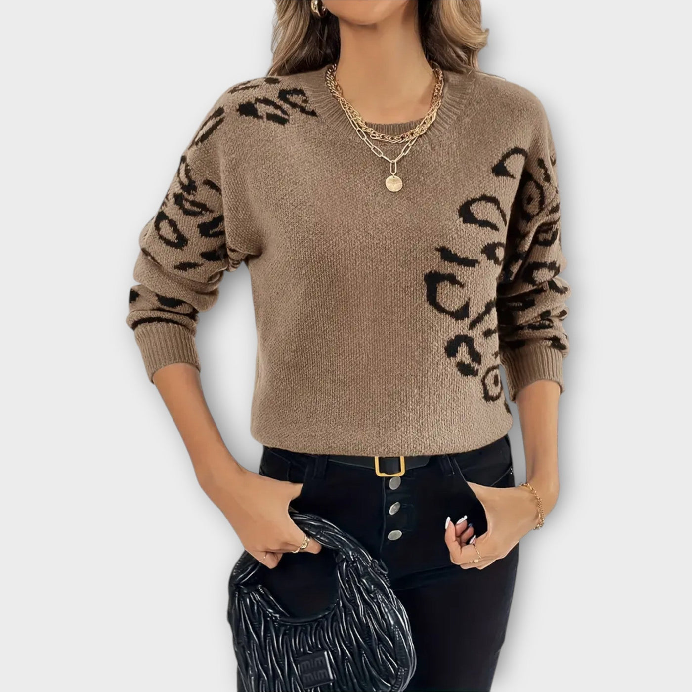 Addison | Casual Sweater with Lion Design