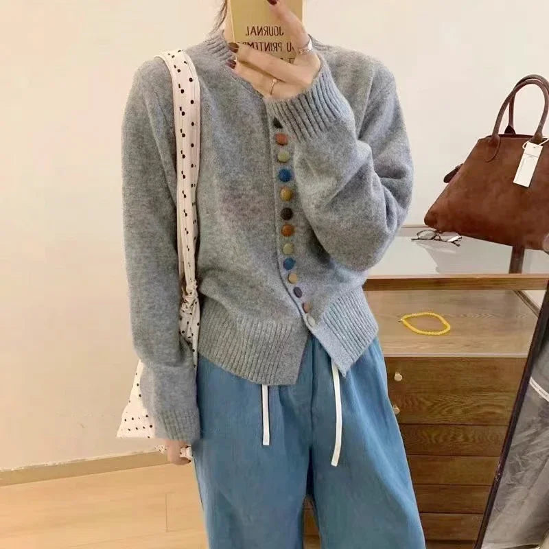 Celestine - Elegant Cardigan