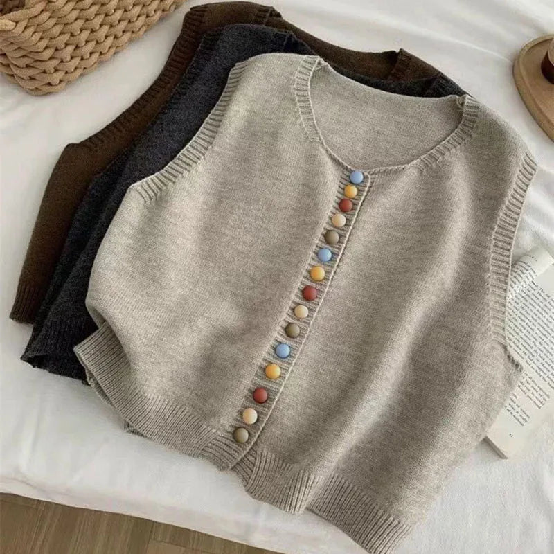 Maribel - Color-Button Knit Vest