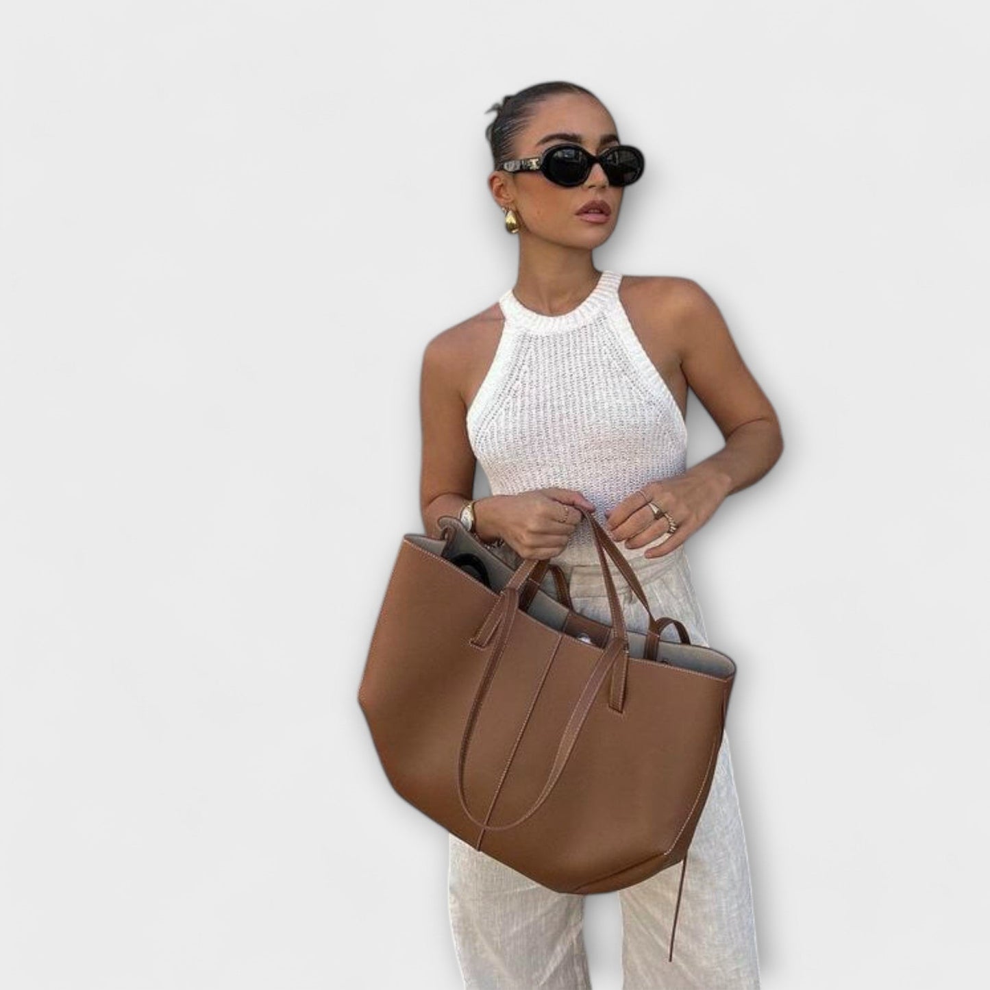 Clara – Vintage Tote Bag